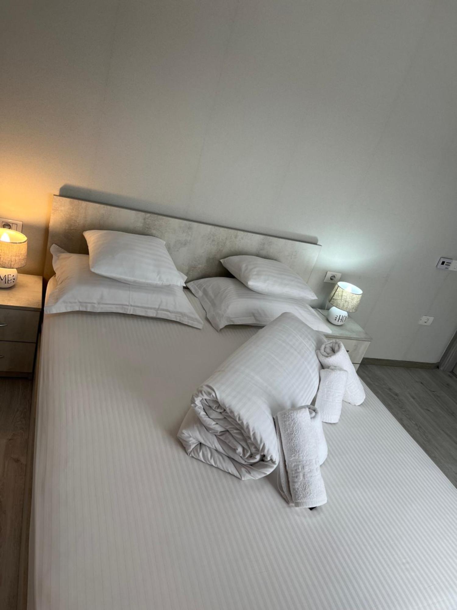 Apartament Anais 阿尔巴·尤利亚· 外观 照片